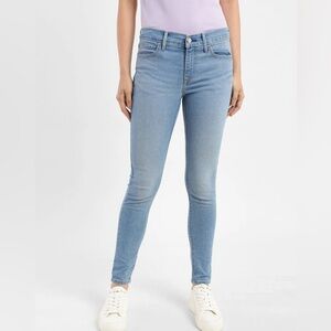 Levi’s Women’s Mid-Rise 710 Super Skinny Jean